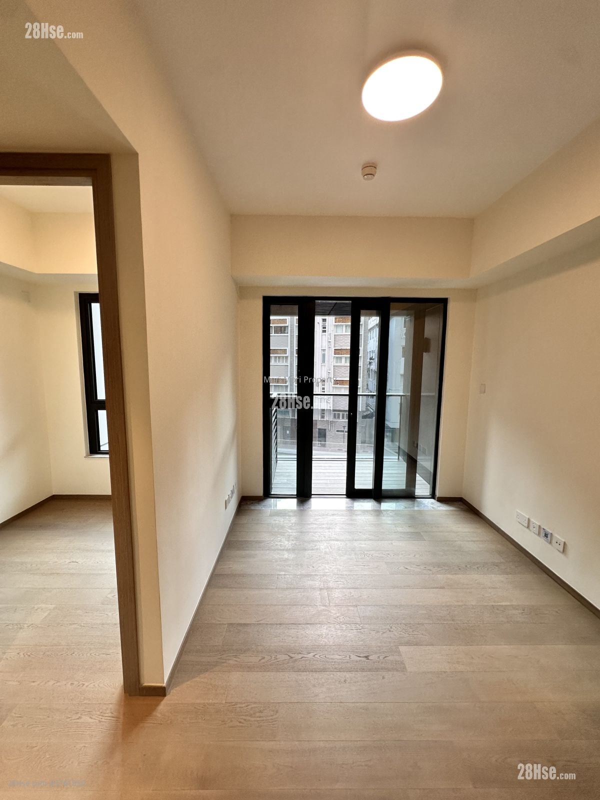 One Jardine's Lookout Rental 2 Bedrooms , 1 Bathroom 392 ft²