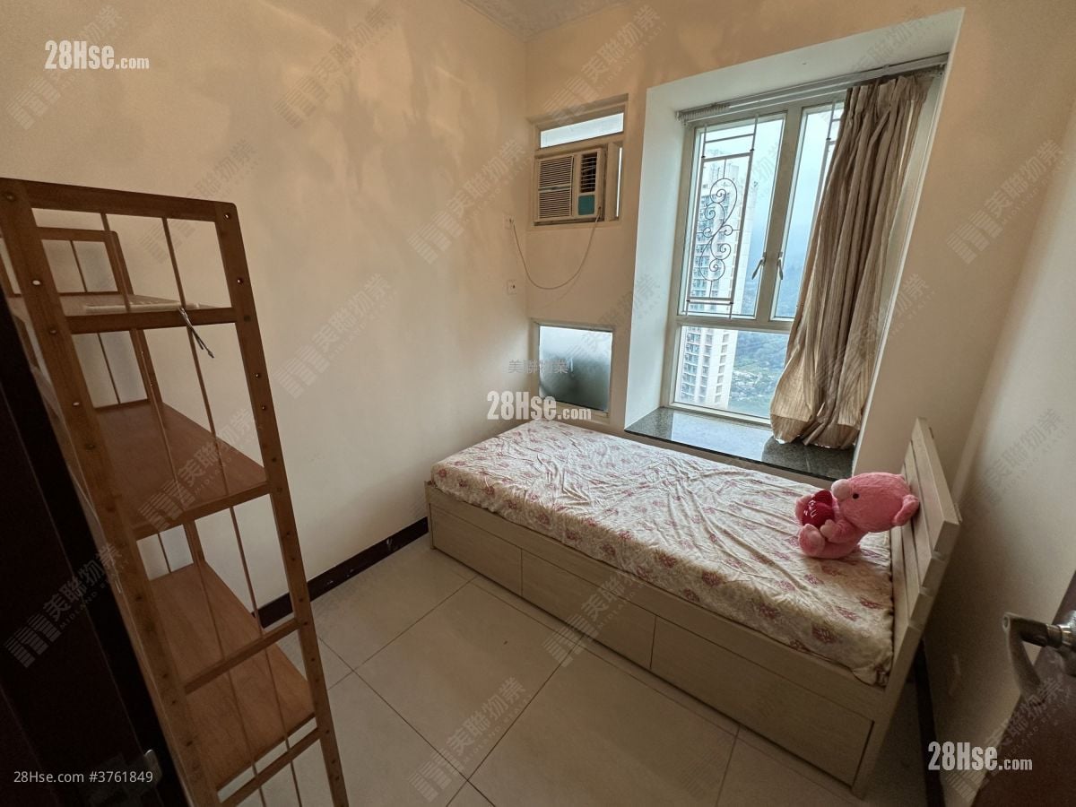 倚岭南庭 售盘 4 房 1,100 平方尺