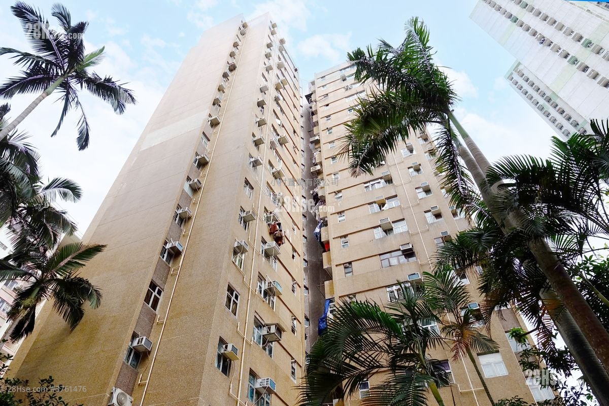 大厦外观: 茵翠苑 售盘 2 房 , 1 浴室 546 平方尺