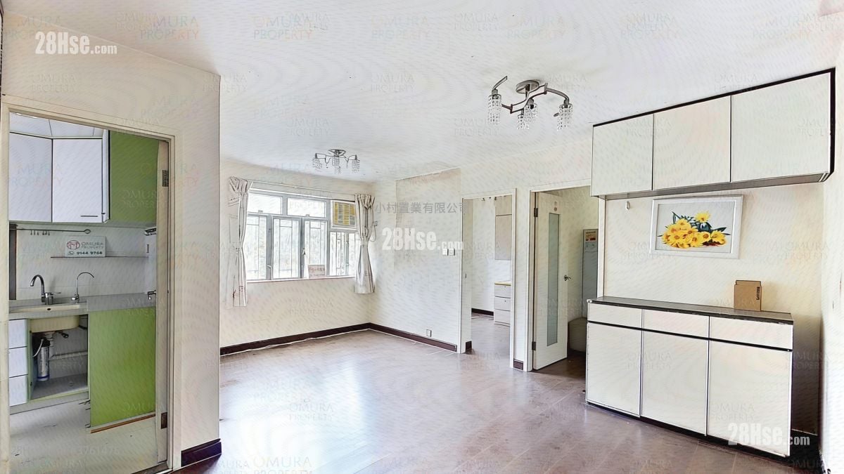 厅: 茵翠苑 售盘 2 房 , 1 浴室 546 平方尺