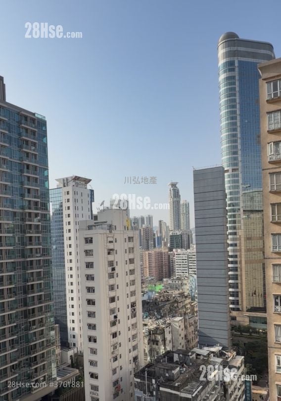 Bright Moon Rental 2 Bedrooms , 1 Bathroom 404 ft²