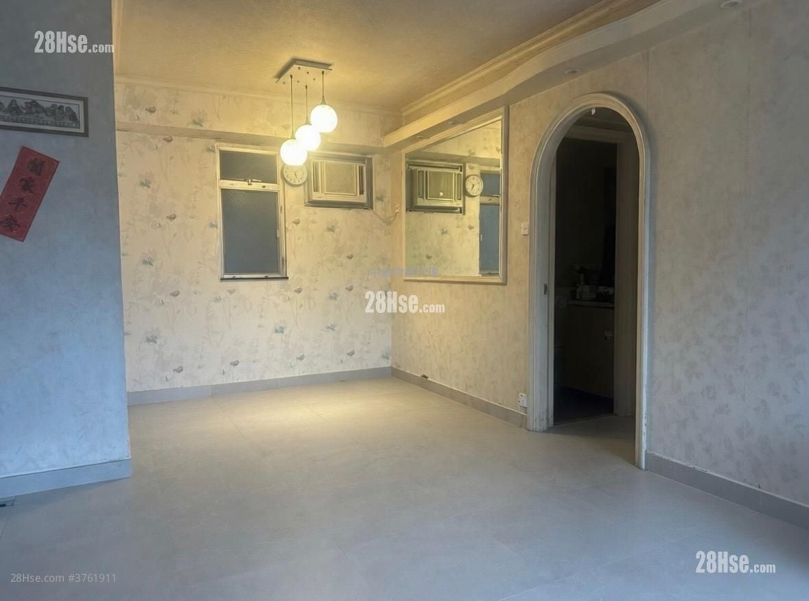 翠湖花园 售盘 3 房 764 平方尺