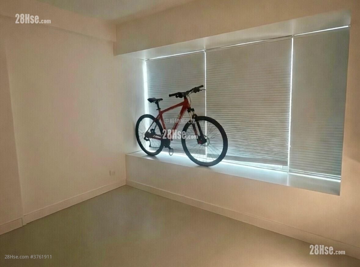 翠湖花园 售盘 3 房 764 平方尺