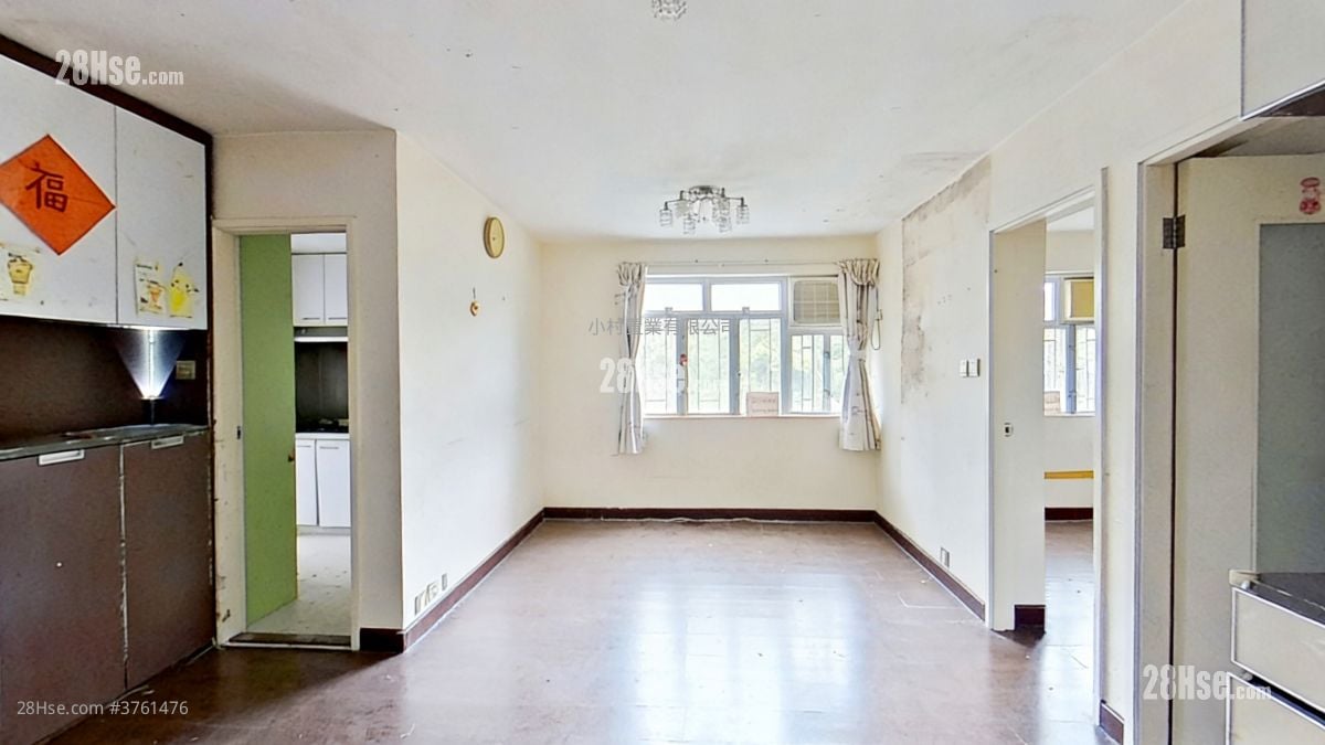 厅: 茵翠苑 售盘 2 房 , 1 浴室 546 平方尺