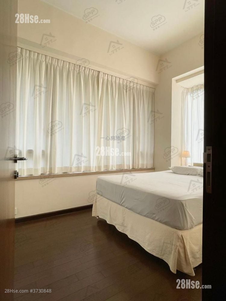 南岸 售盘 3 房 , 2 浴室 928 平方尺