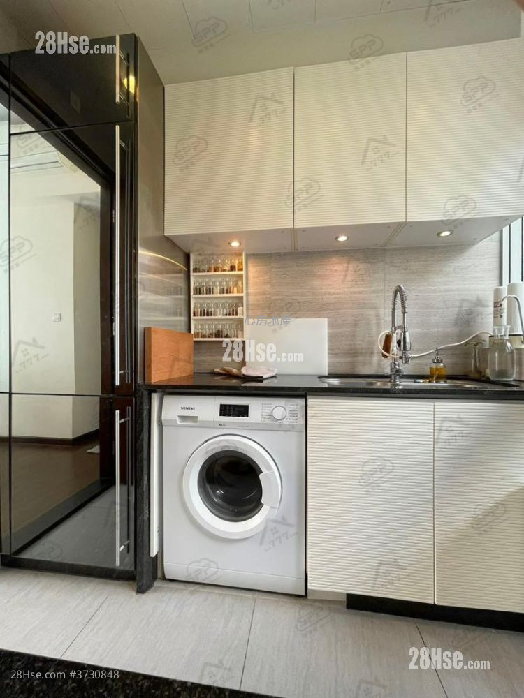 南岸 售盘 3 房 , 2 浴室 928 平方尺