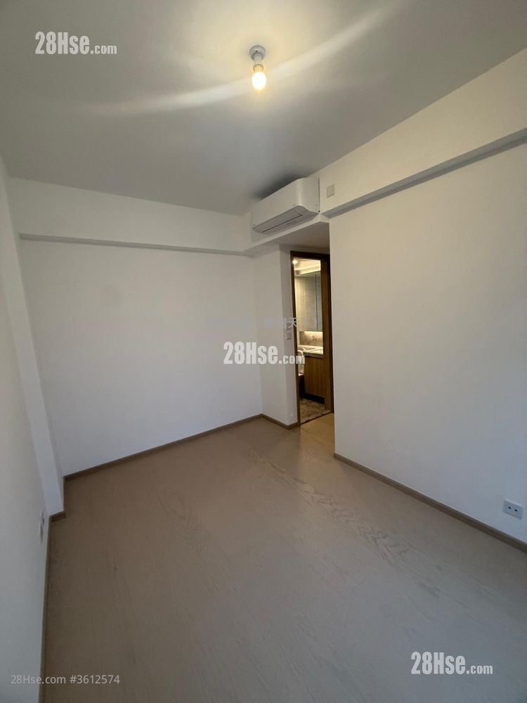 The Coast Line Sell 3 Bedrooms , 2 Bathrooms 718 ft²