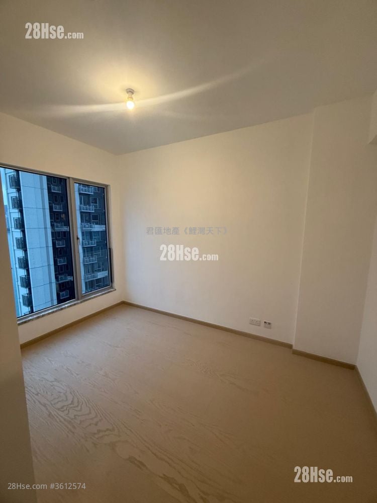 The Coast Line Sell 3 Bedrooms , 2 Bathrooms 718 ft²