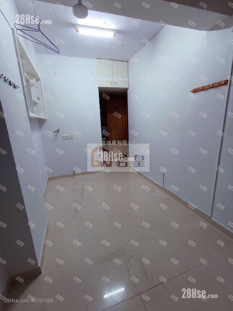Chun Po House Sell 2 Bedrooms , 1 Bathroom 312 ft²