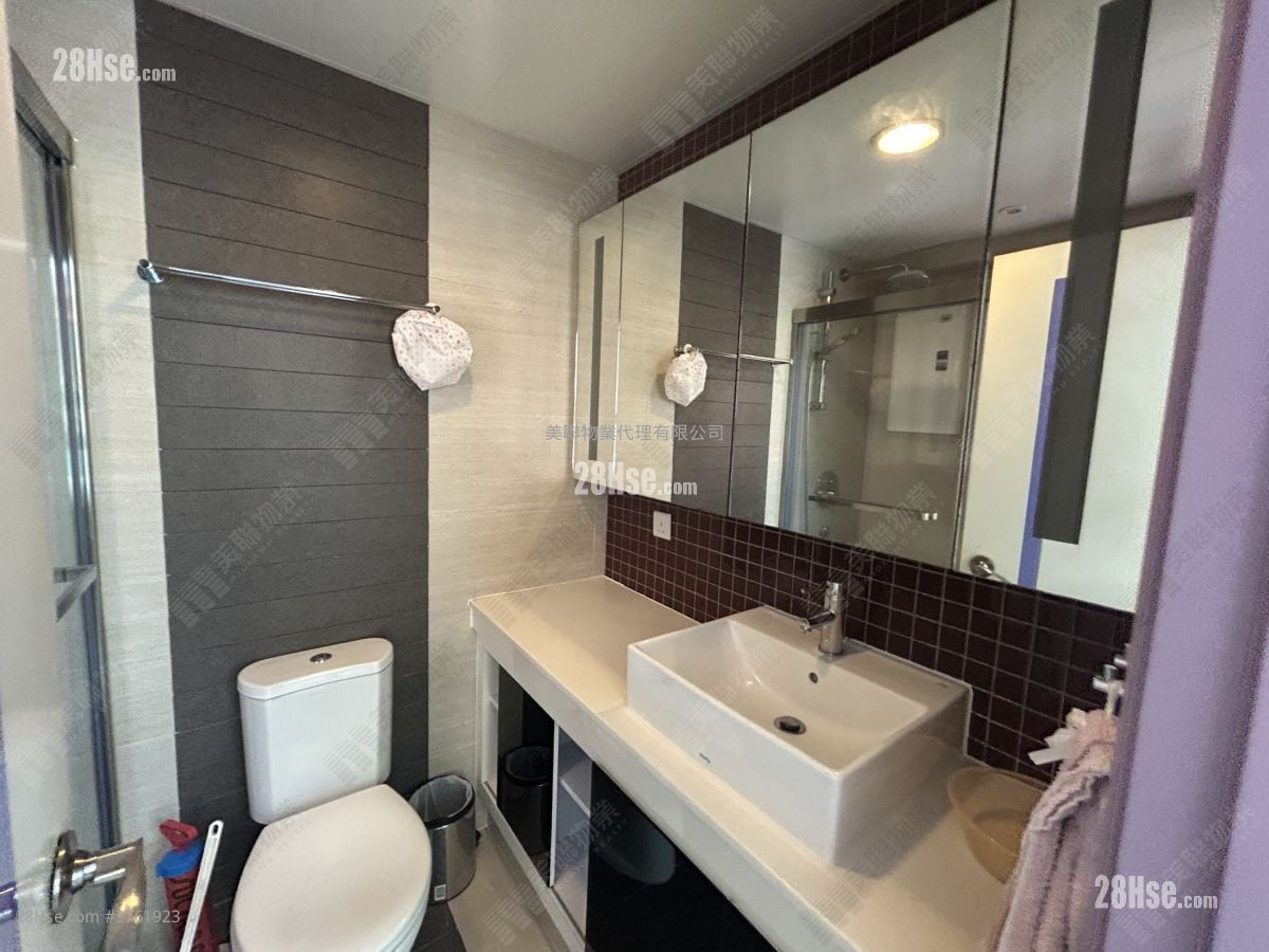 雅士花园 售盘 3 房 , 3 浴室 1,056 平方尺