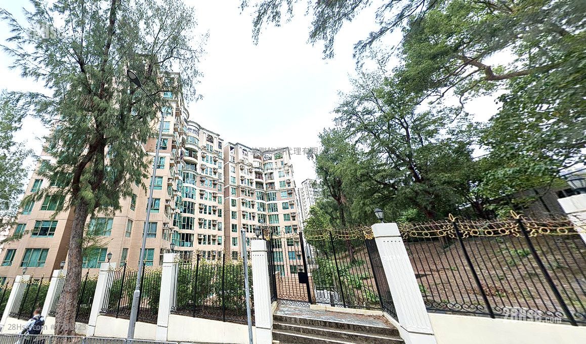 雅士花园 售盘 3 房 , 3 浴室 1,056 平方尺