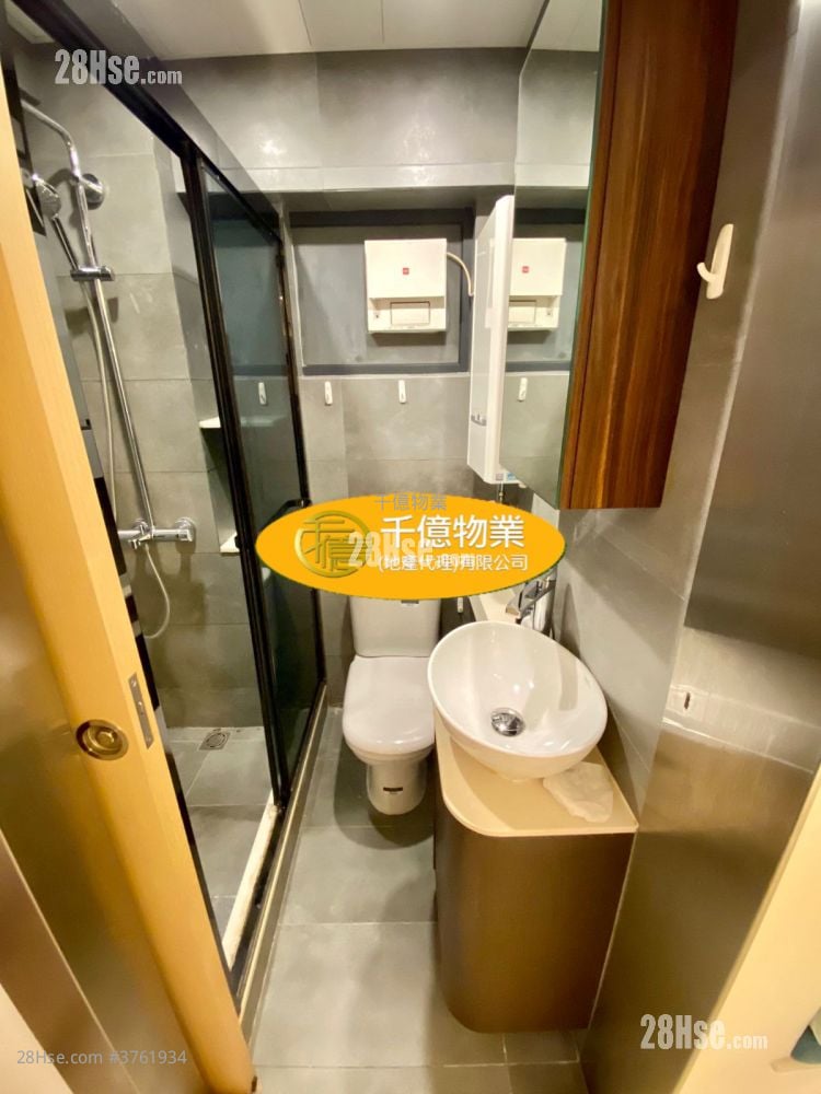 Prince's Court Sell 1 Bedroom 346 ft²