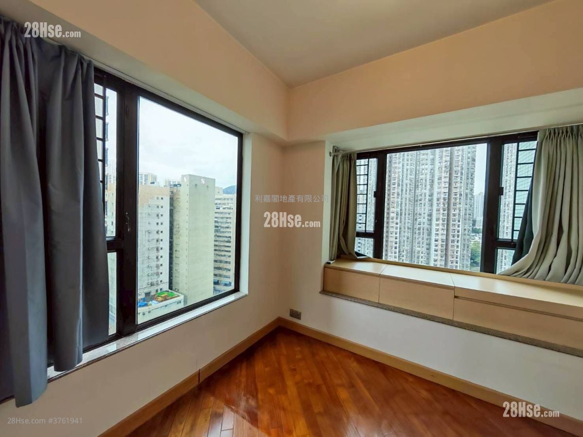 Grand Horizon Sell 2 Bedrooms , 1 Bathroom 491 ft²