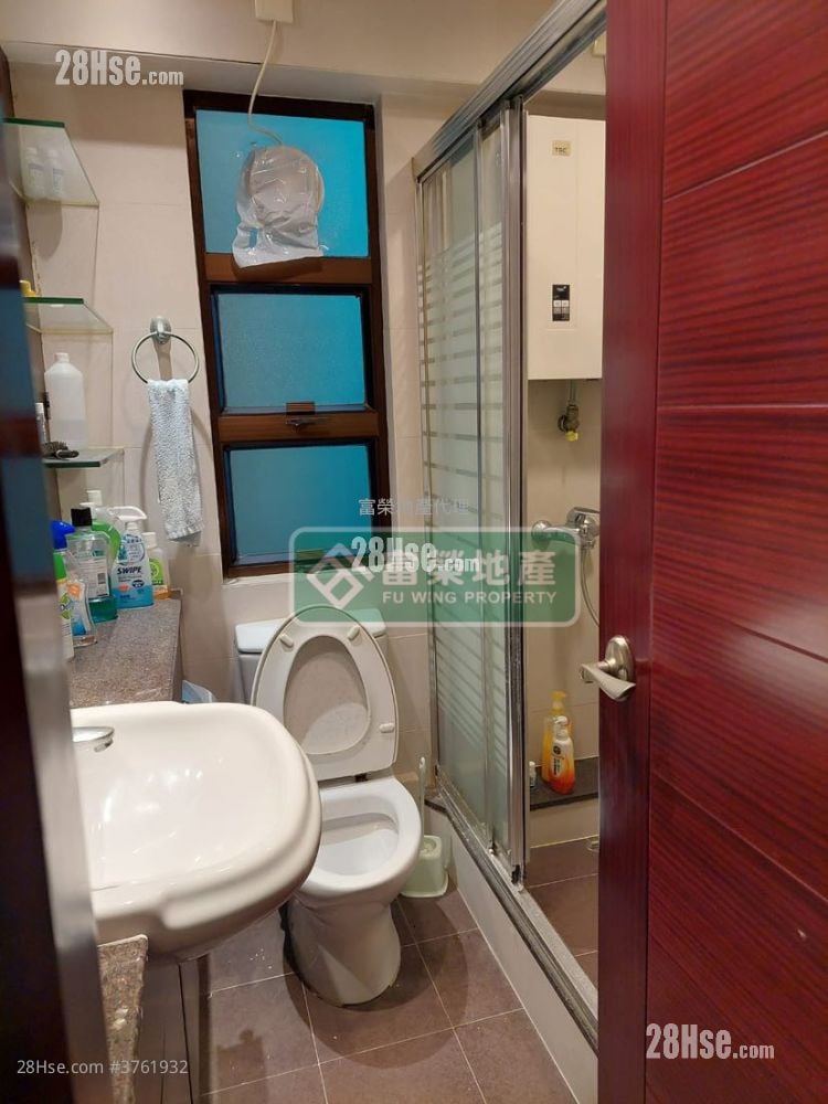 芝兰楼 售盘 4 房 , 3 浴室 1,013 平方尺