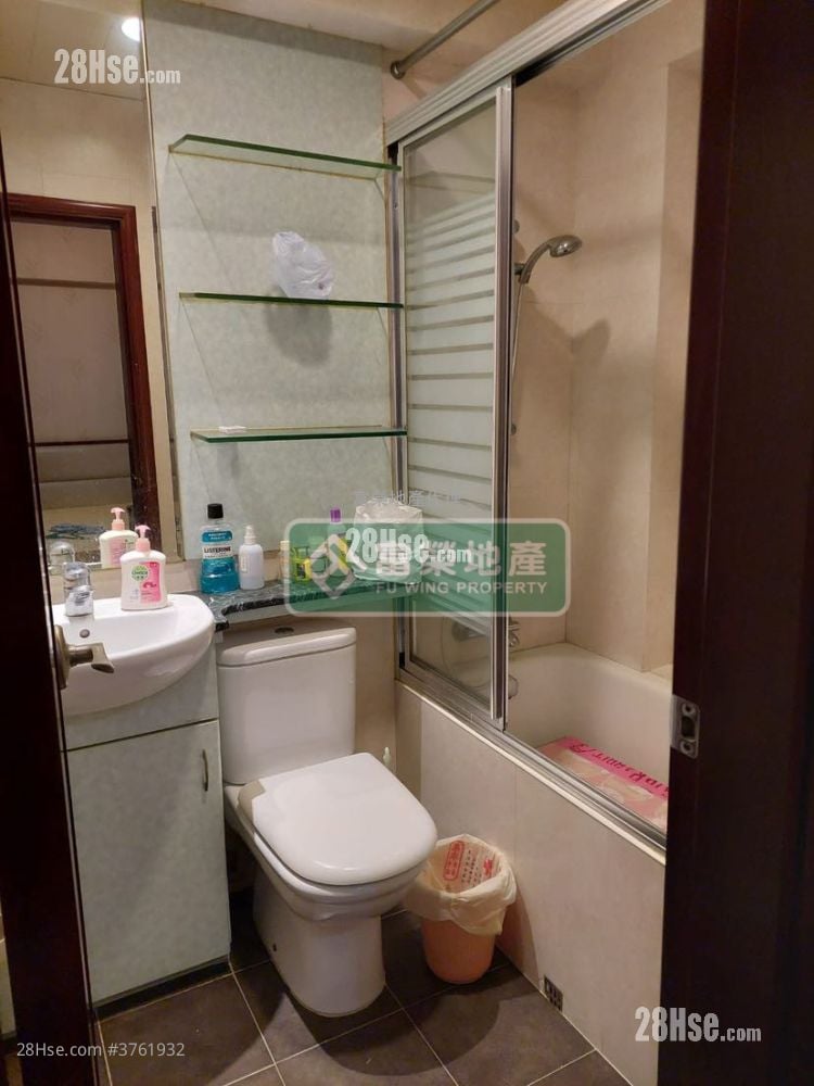 芝兰楼 售盘 4 房 , 3 浴室 1,013 平方尺