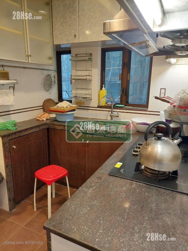 芝兰楼 售盘 4 房 , 3 浴室 1,013 平方尺