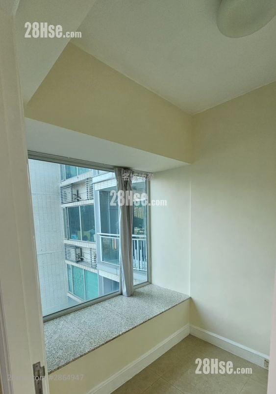 Festival City Sell 3 Bedrooms , 2 Bathrooms 742 ft²