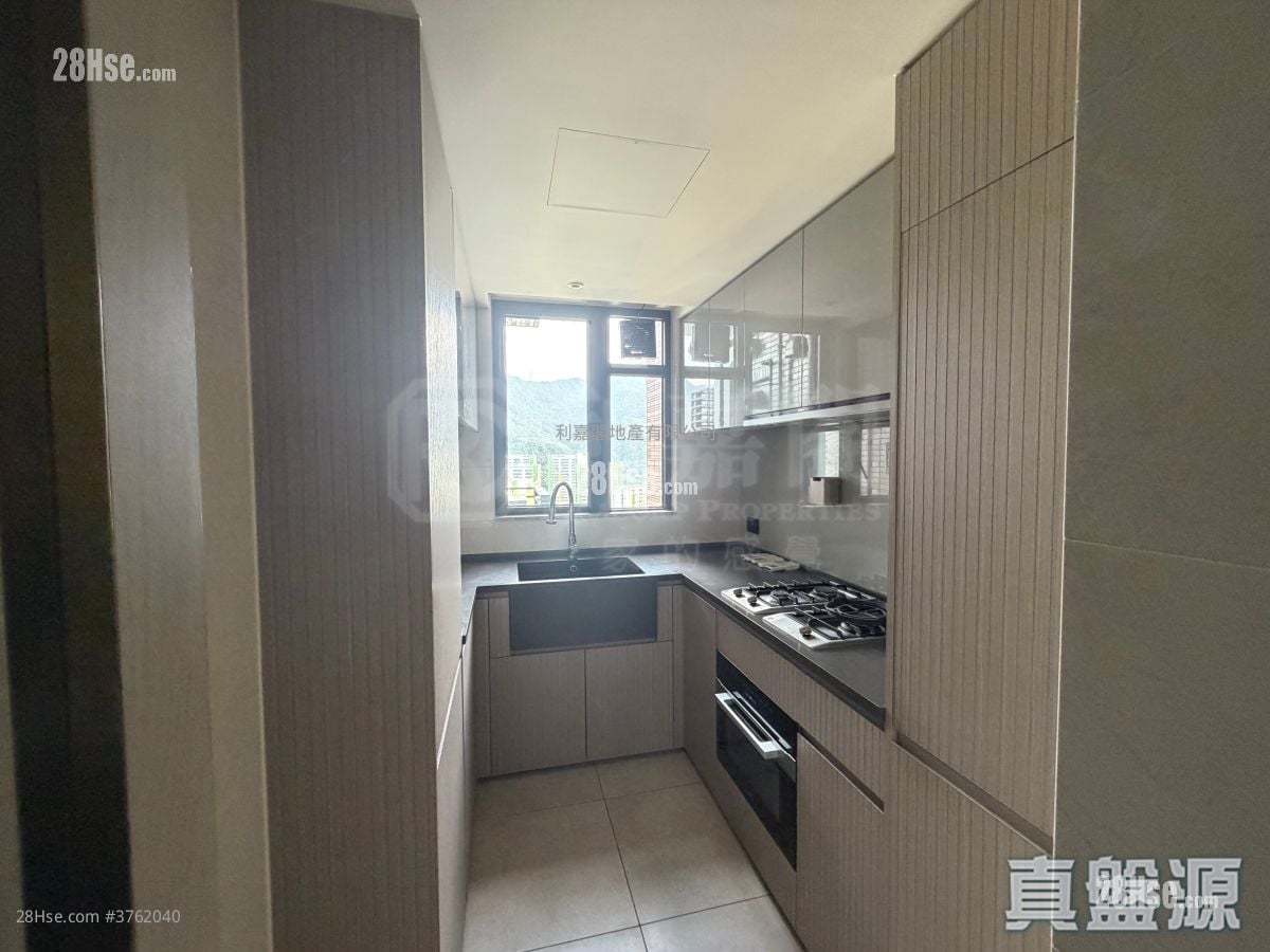 The Pavilia Farm Sell 3 Bedrooms 716 ft²