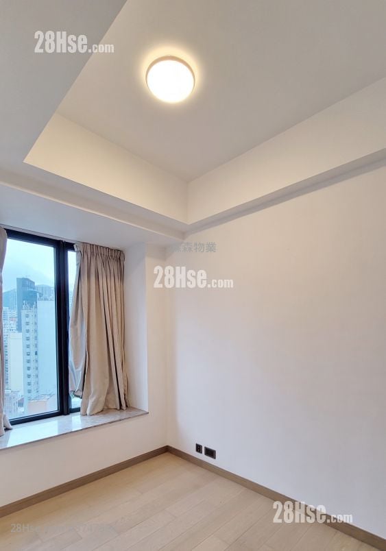 維峯 租盤 1 房 , 1 浴室 284 平方呎