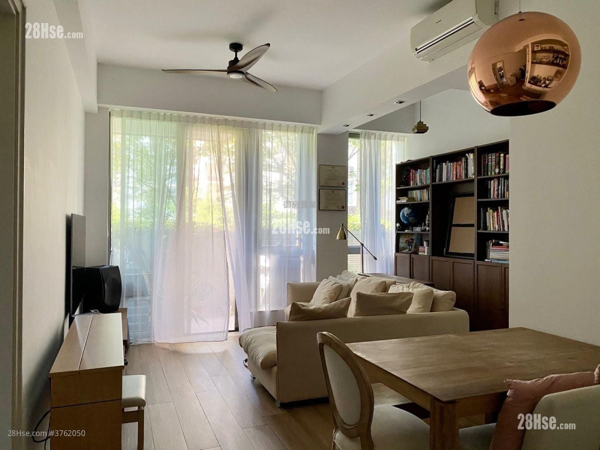 Napa Sell 3 Bedrooms , 2 Bathrooms 811 ft²