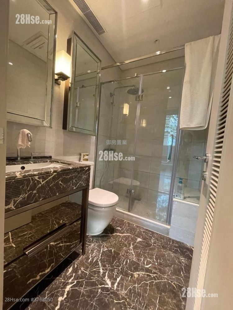 Napa Sell 3 Bedrooms , 2 Bathrooms 811 ft²