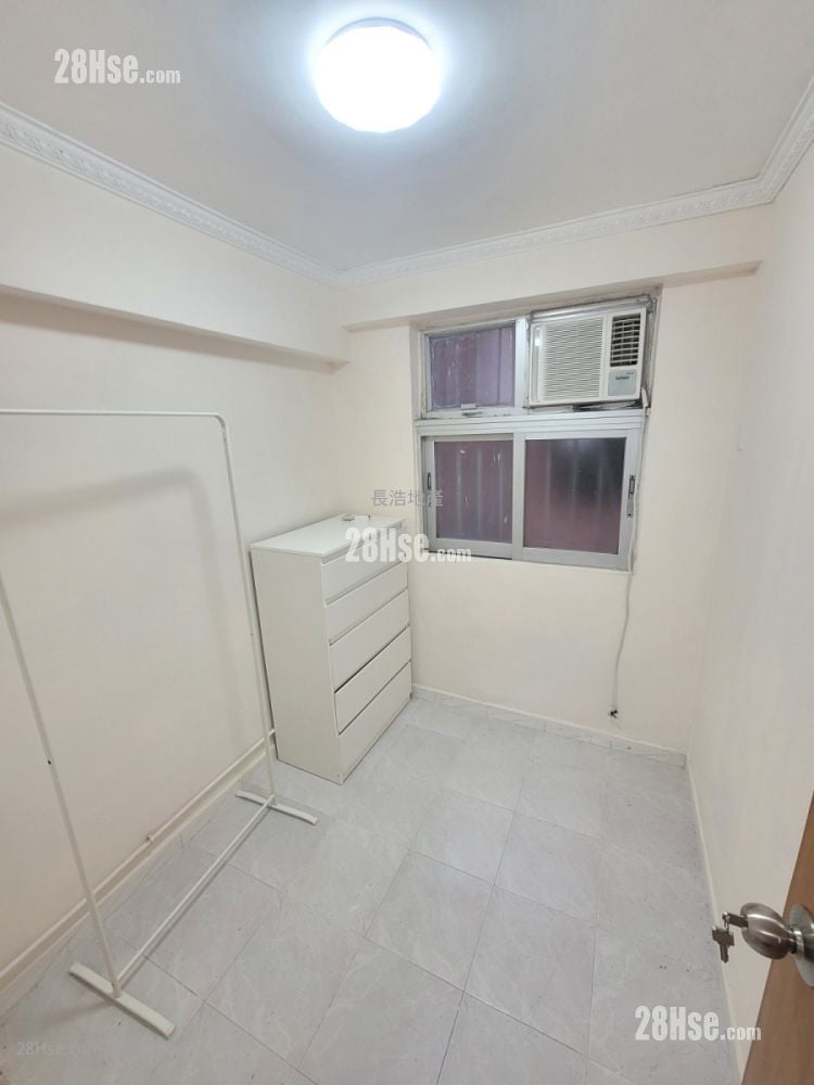 村屋 售盘 2 房 , 1 浴室 360 平方尺