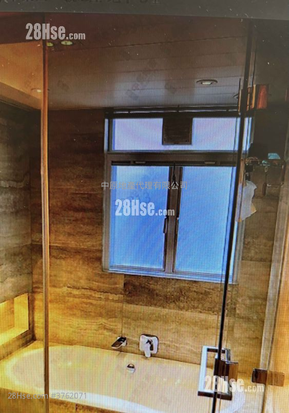 One Beacon Hill Sell 4 Bedrooms 2,073 ft²