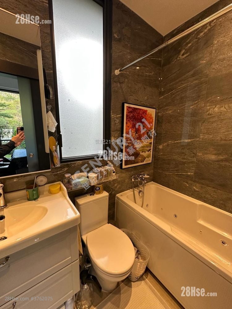 玖珑山 售盘 2 房 , 2 浴室 809 平方尺