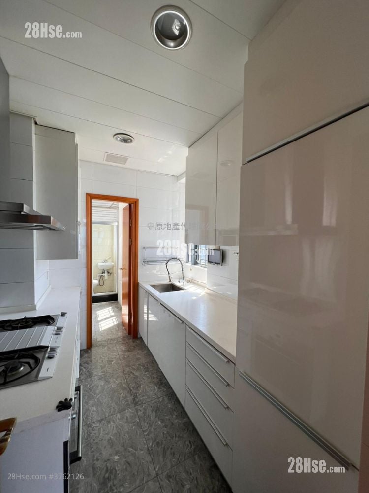 御凯 售盘 4 房 , 3 浴室 947 平方尺