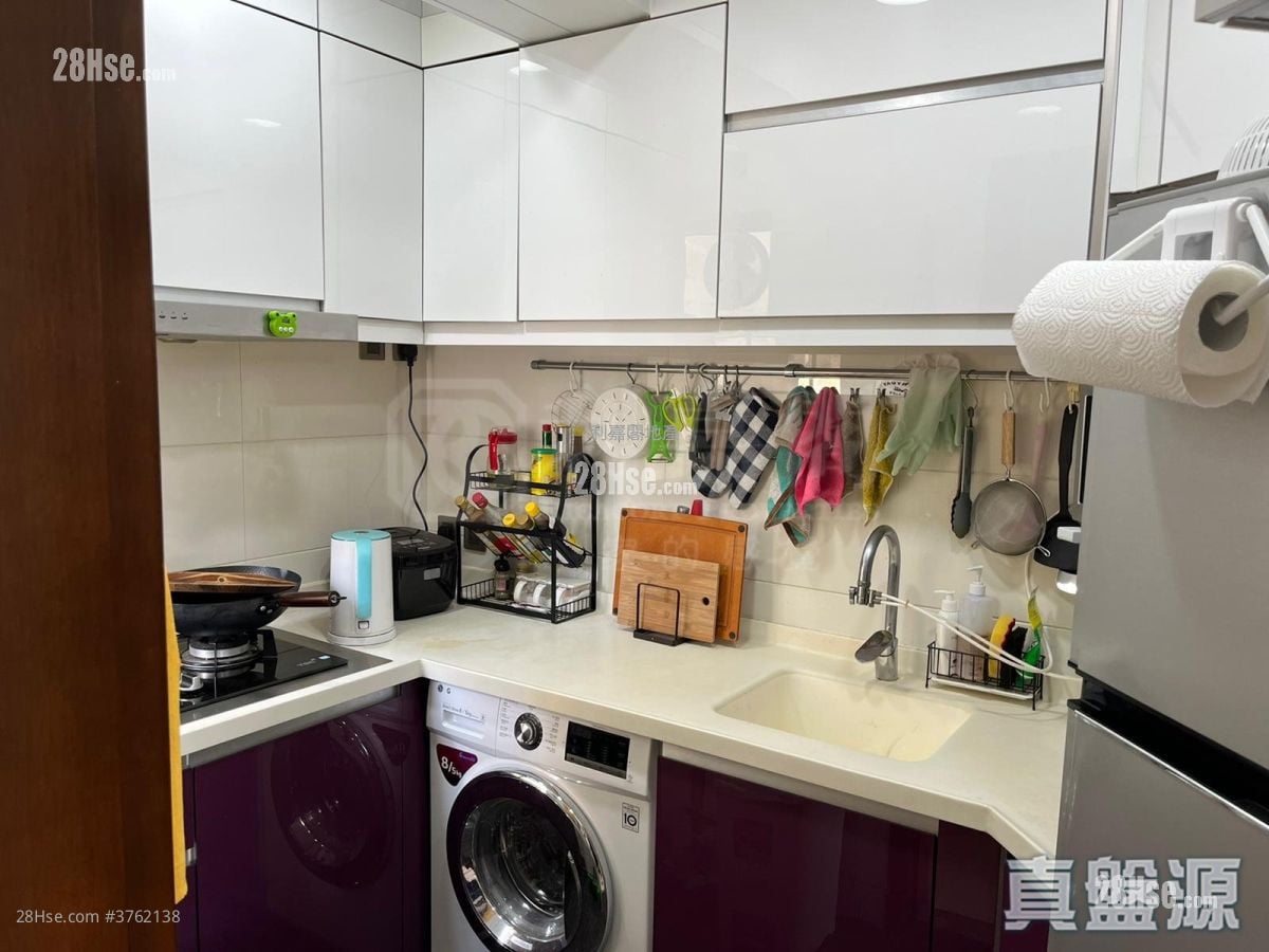 嘉湖山庄 售盘 2 房 , 1 浴室 449 平方尺