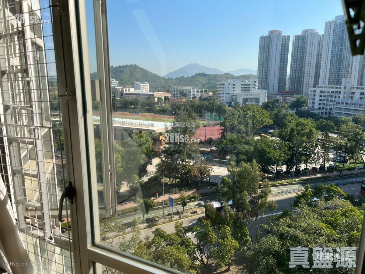 嘉湖山庄 售盘 2 房 , 1 浴室 449 平方尺