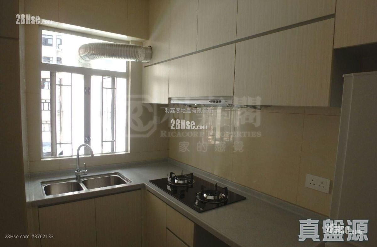 7A Comfort Terrace Sell 3 Bedrooms , 1 Bathroom 691 ft²