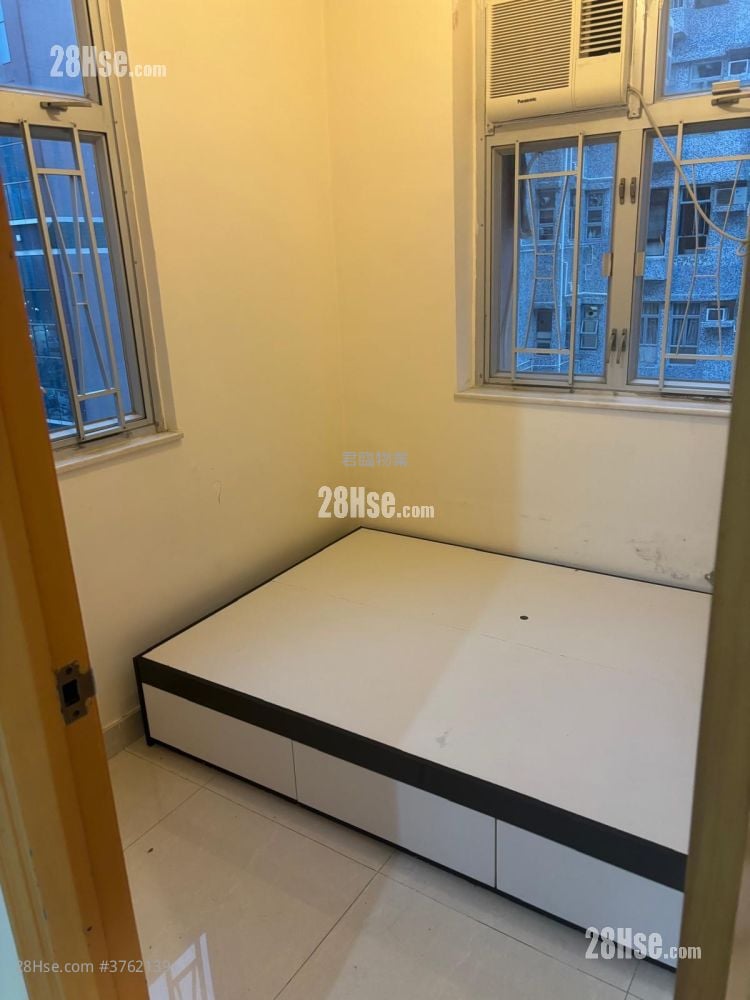 伟成大厦 租盘 2 房 , 1 浴室 285 平方尺
