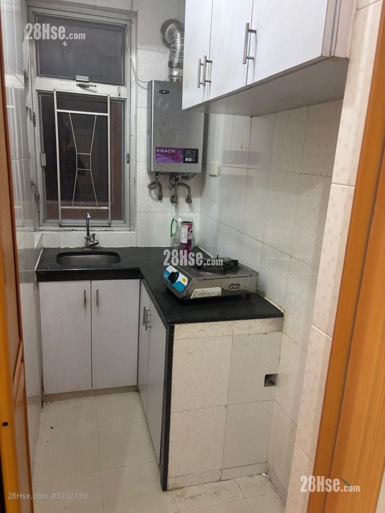 伟成大厦 租盘 2 房 , 1 浴室 285 平方尺