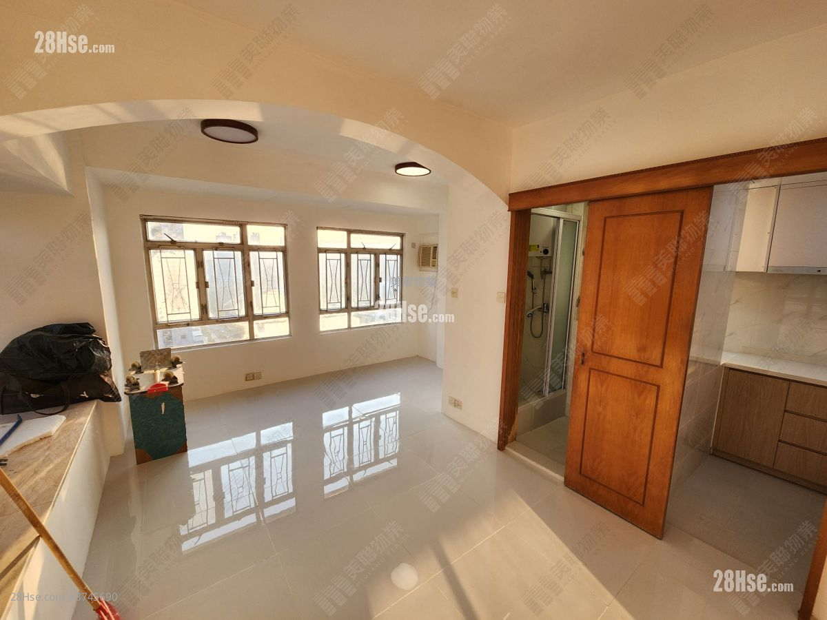 河畔花園 售盤 2 房 242 平方呎