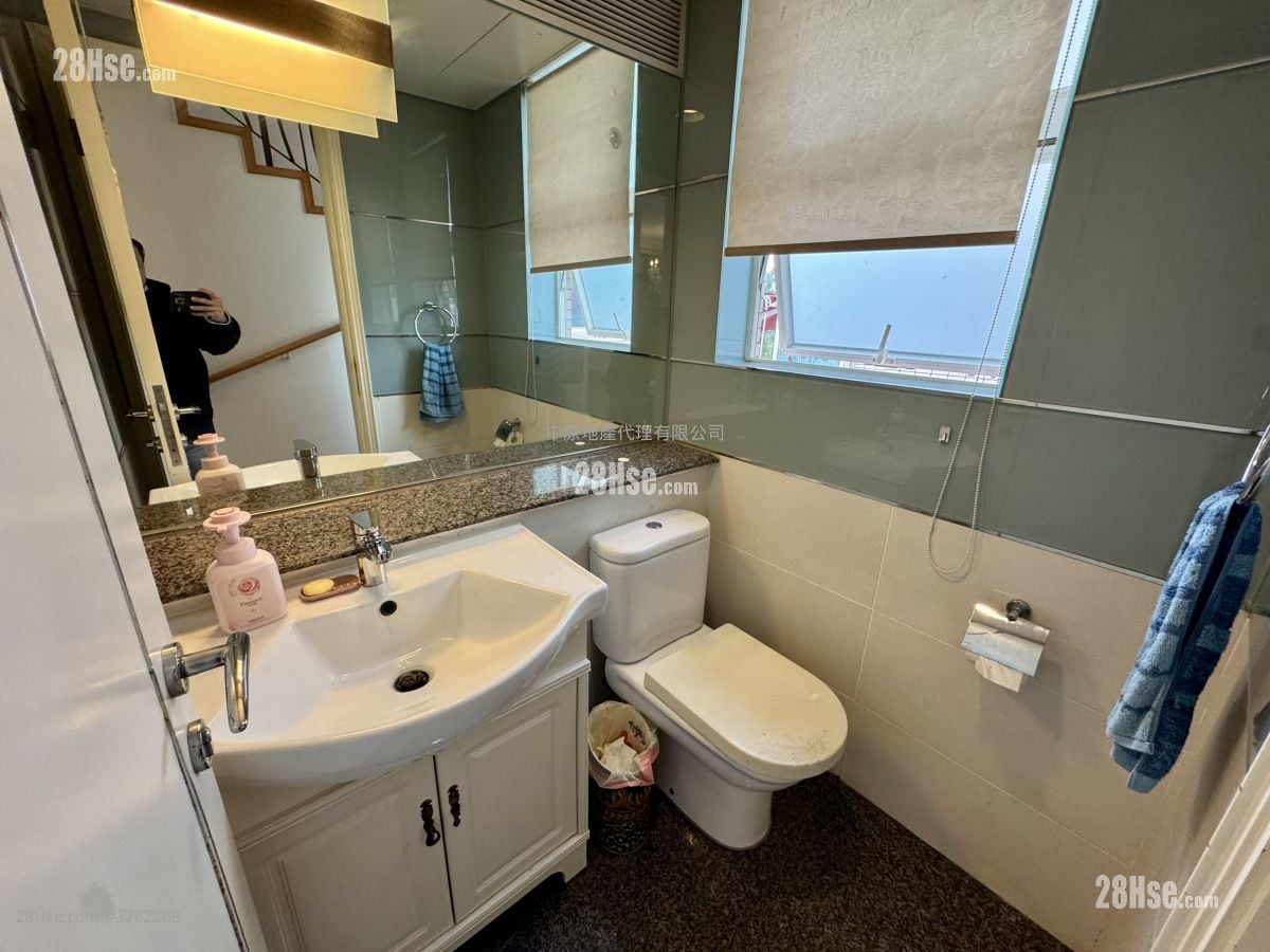 Jc Castle Sell 3 Bedrooms , 3 Bathrooms 1,267 ft²