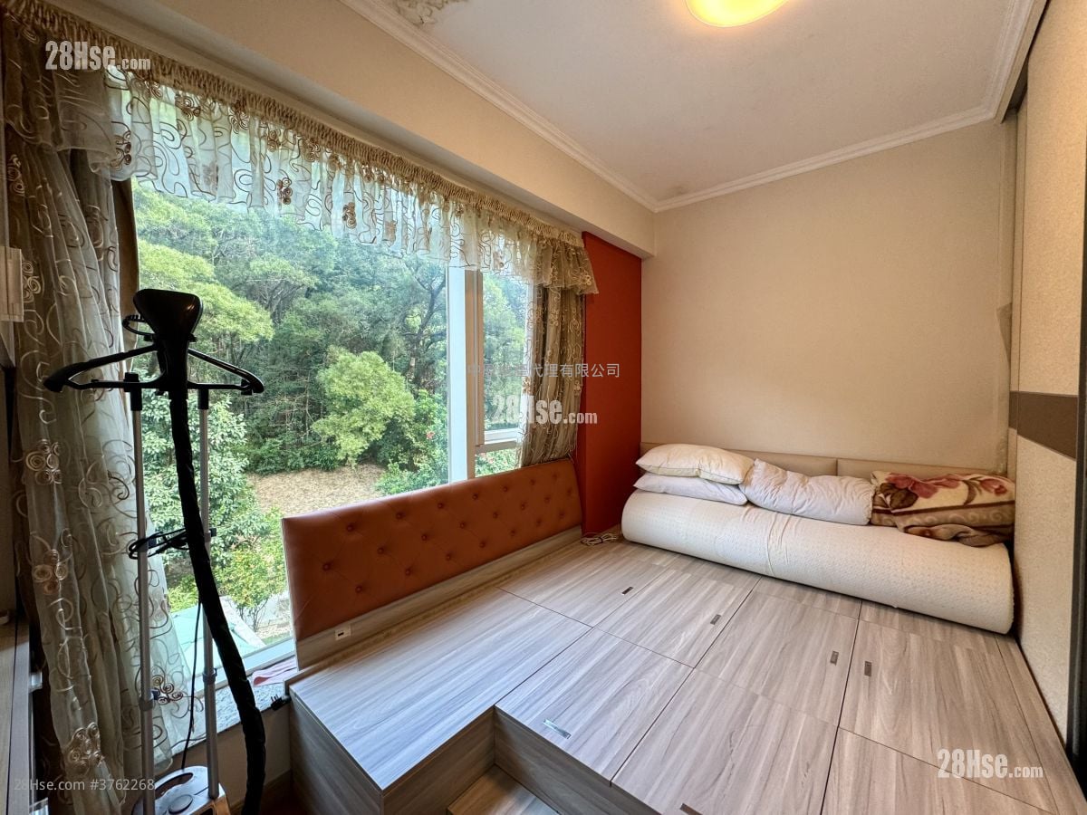 Jc Castle Sell 3 Bedrooms , 3 Bathrooms 1,267 ft²