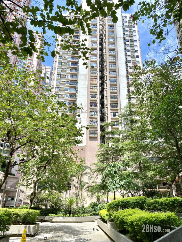 Tanner Garden Sell 3 Bedrooms , 2 Bathrooms 840 ft²