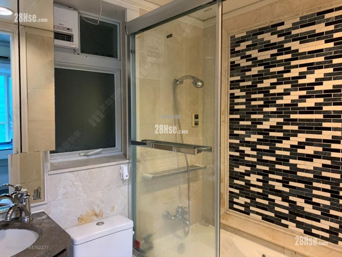 Le Prime Of Le Prestige Sell 3 Bedrooms , 2 Bathrooms 678 ft²