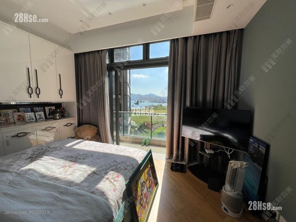 The Wings Sell 5+ Bedrooms , 3 Bathrooms 1,655 ft²