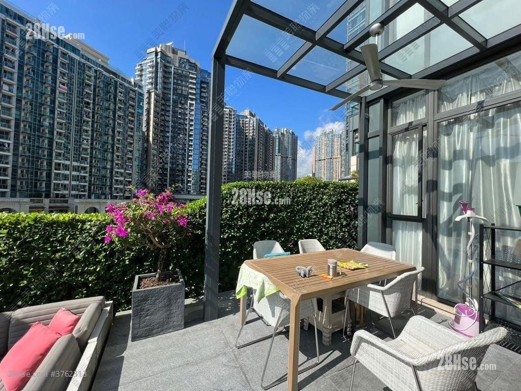 The Wings Sell 5+ Bedrooms , 3 Bathrooms 1,655 ft²