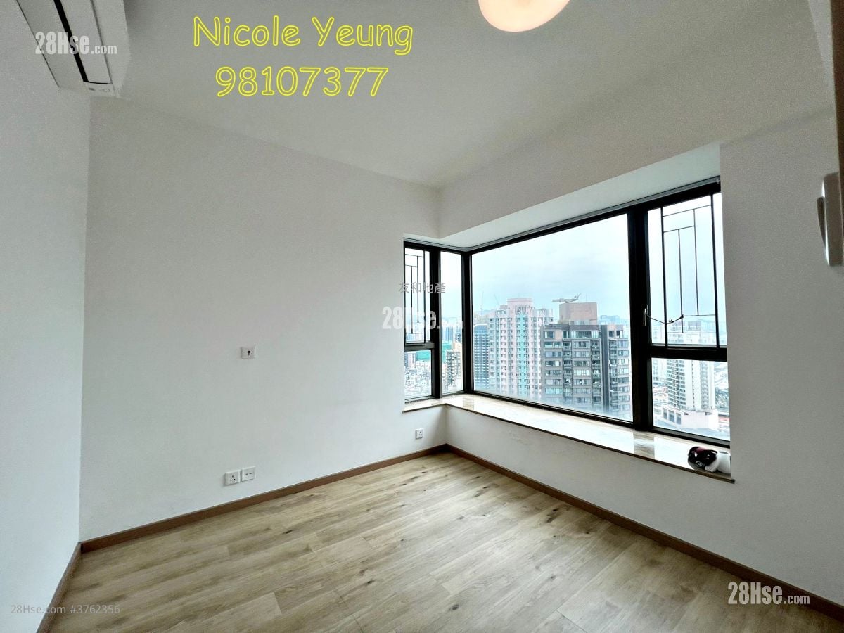 The Bloomsville Sell 3 Bedrooms , 2 Bathrooms 704 ft²