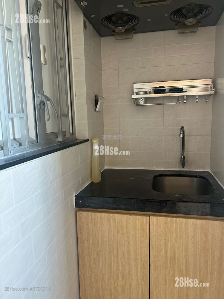 合和大厦 租盘 140 平方尺