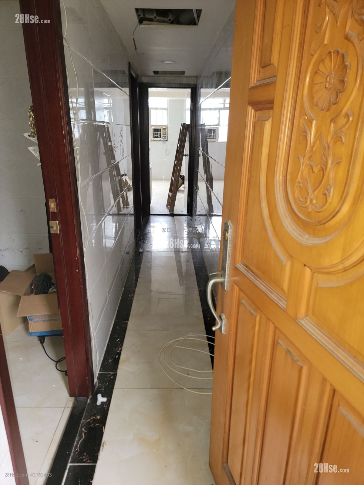 黑布街9-23号 售盘 4 房 , 4 浴室 566 平方尺