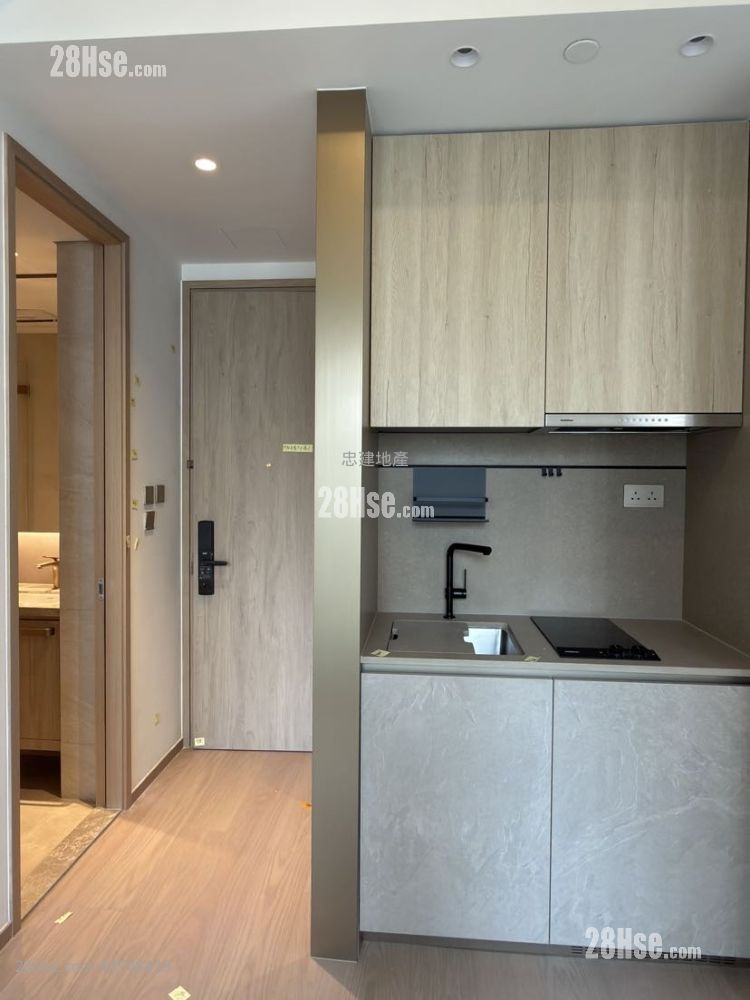 101 Kings Road 租盤 1 房 , 1 浴室 244 平方呎