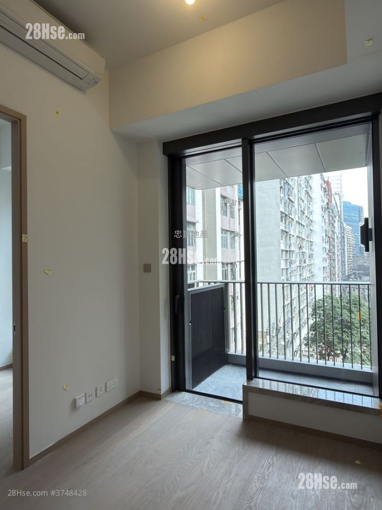 101 Kings Road 租盤 1 房 , 1 浴室 244 平方呎