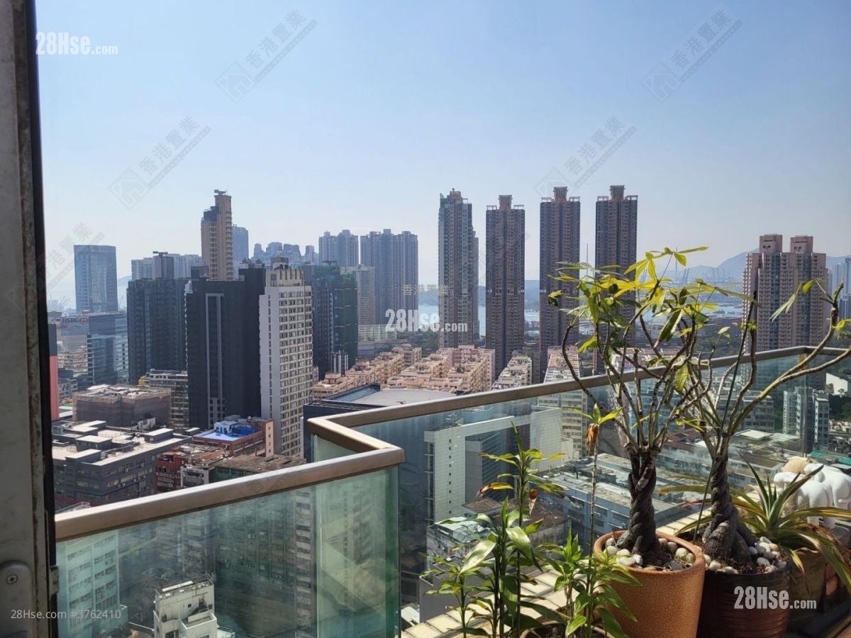 Bedford 28 Sell 3 Bedrooms , 2 Bathrooms 795 ft²