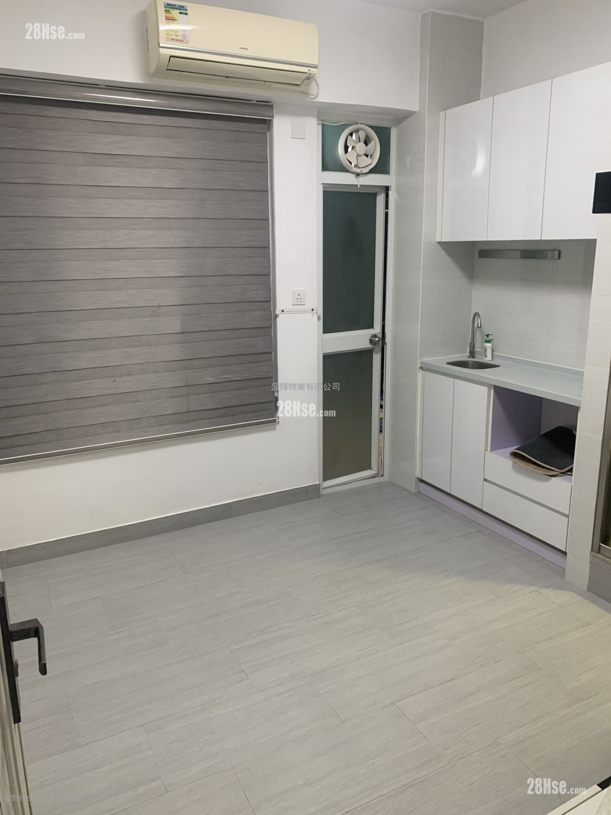 Greenview Court Rental 119 ft²