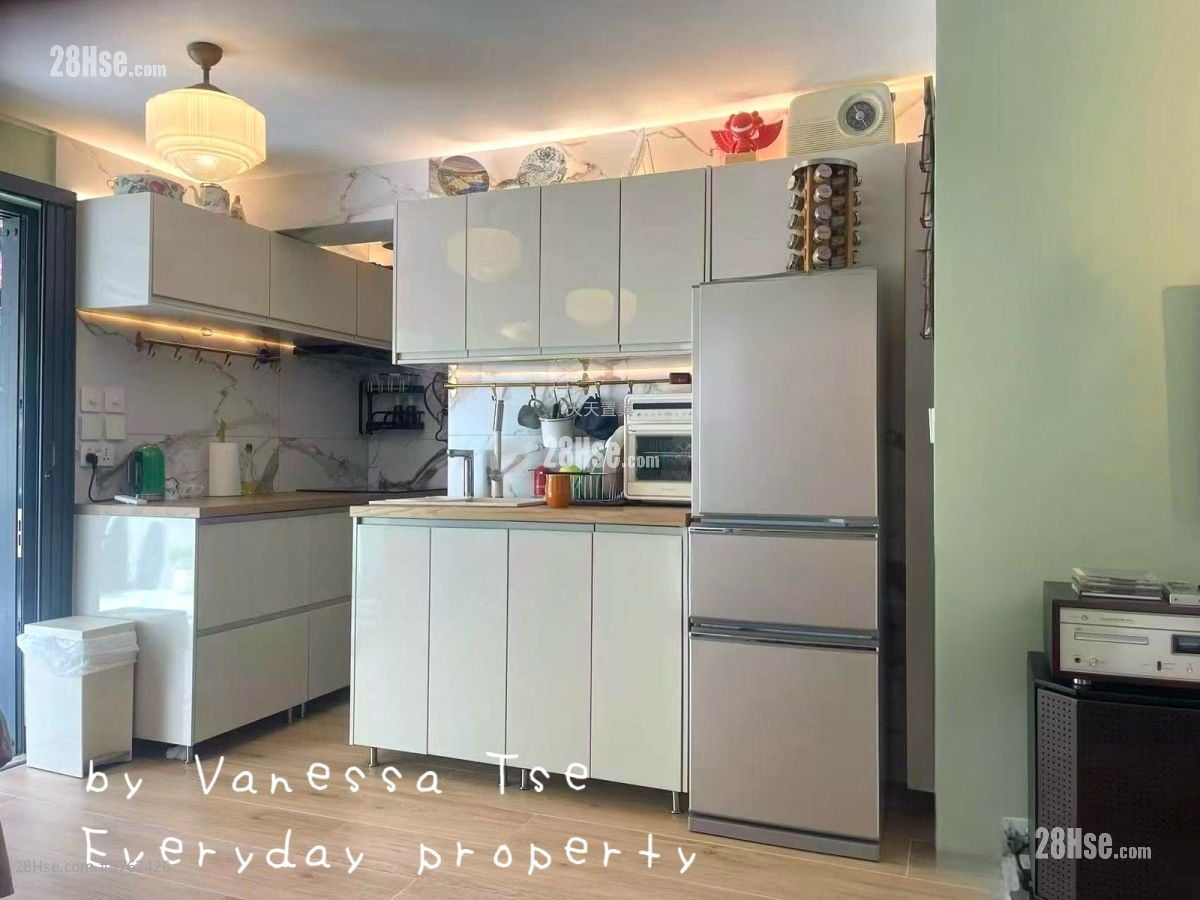 村屋 售盘 2 房 , 1 浴室 700 平方尺