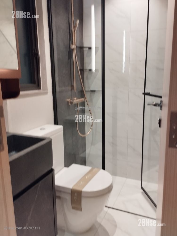 Elize Park Rental 2 Bedrooms , 1 Bathroom 243 ft²